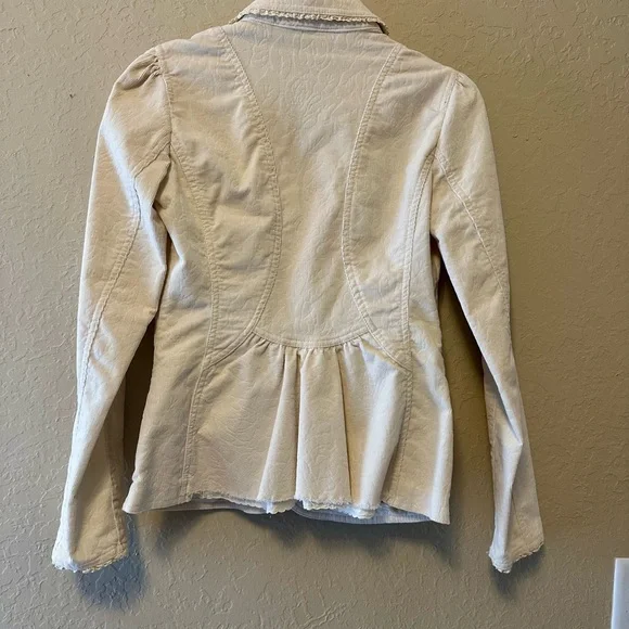 White House Black Market Blazer Womens Size 2 creamy color/decorative collar - Picture 3 of 9